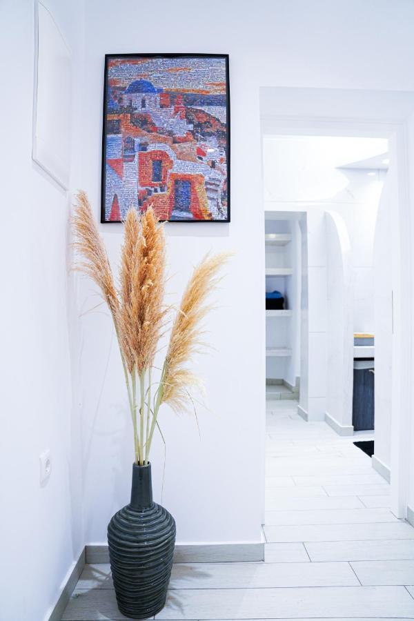 Sunstone Apartment Fira  Eksteriør billede
